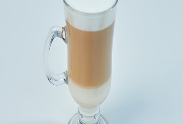 LATTE-MACHIATO